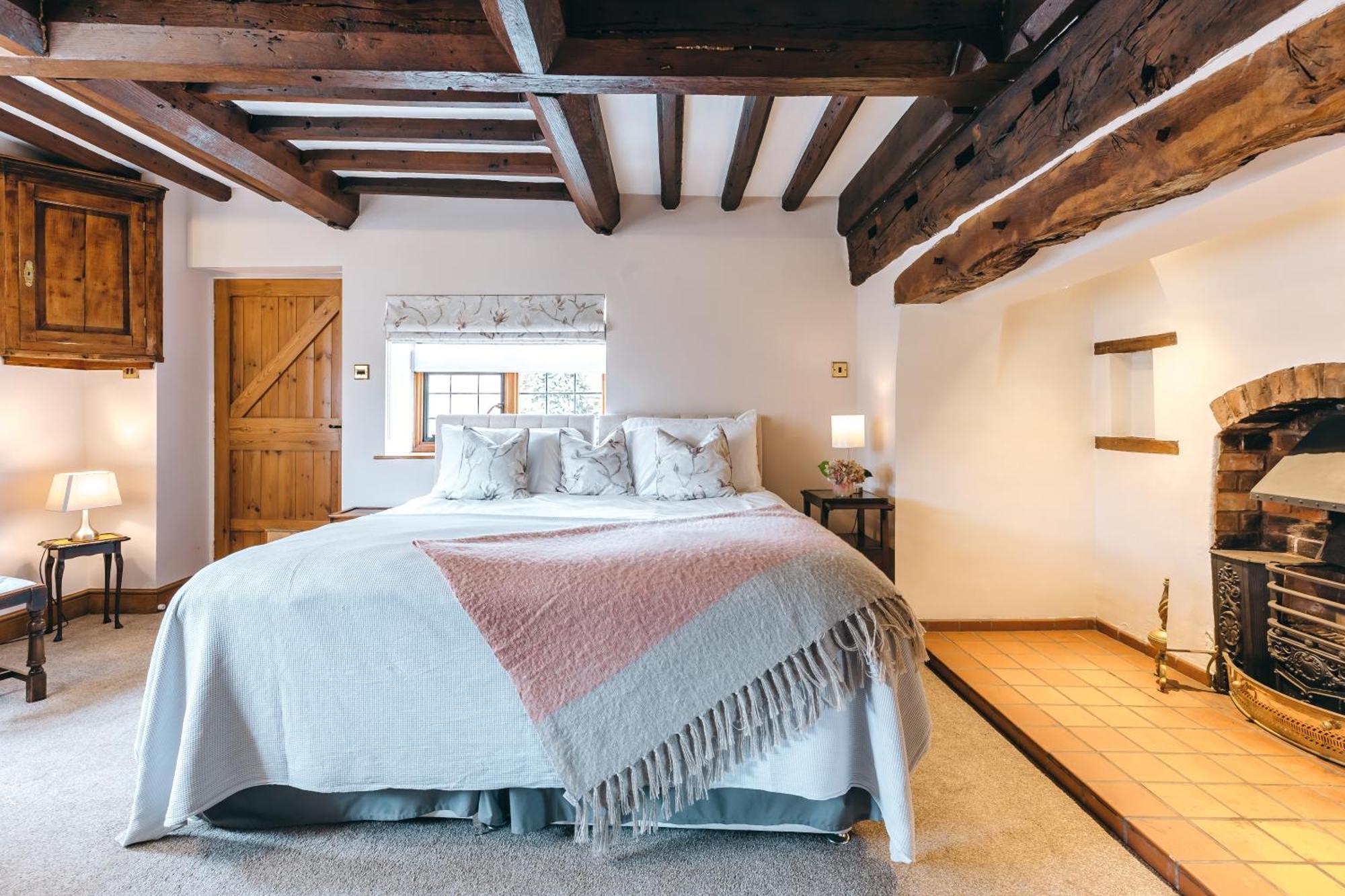 High Grosvenor House With Rose And Heath Cottages Bridgnorth Exterior photo